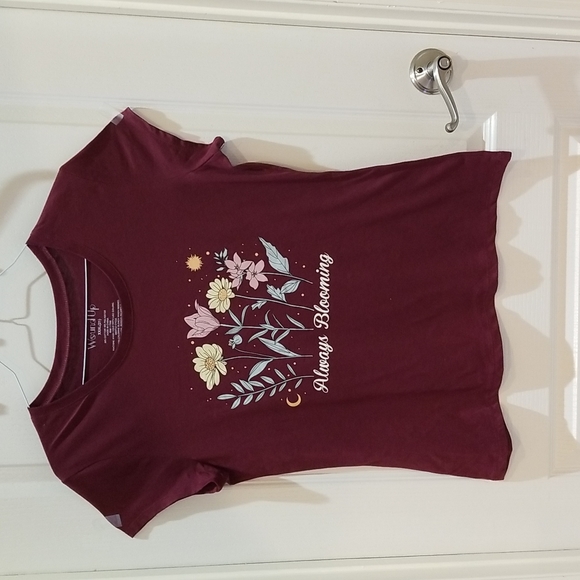 Ladies Shirt - Picture 2 of 4